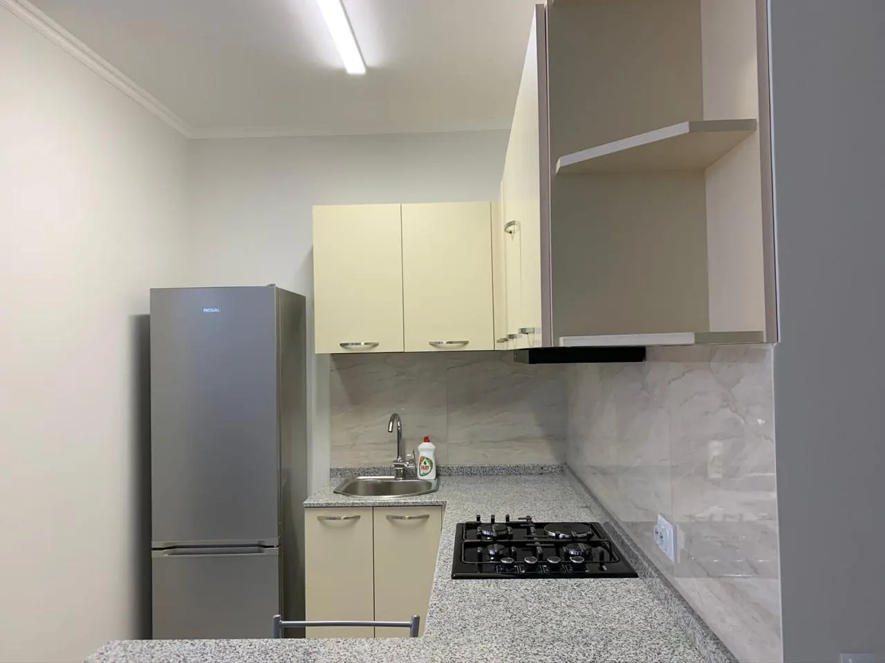 Квартира, 2-комн., 180 м², Mega City