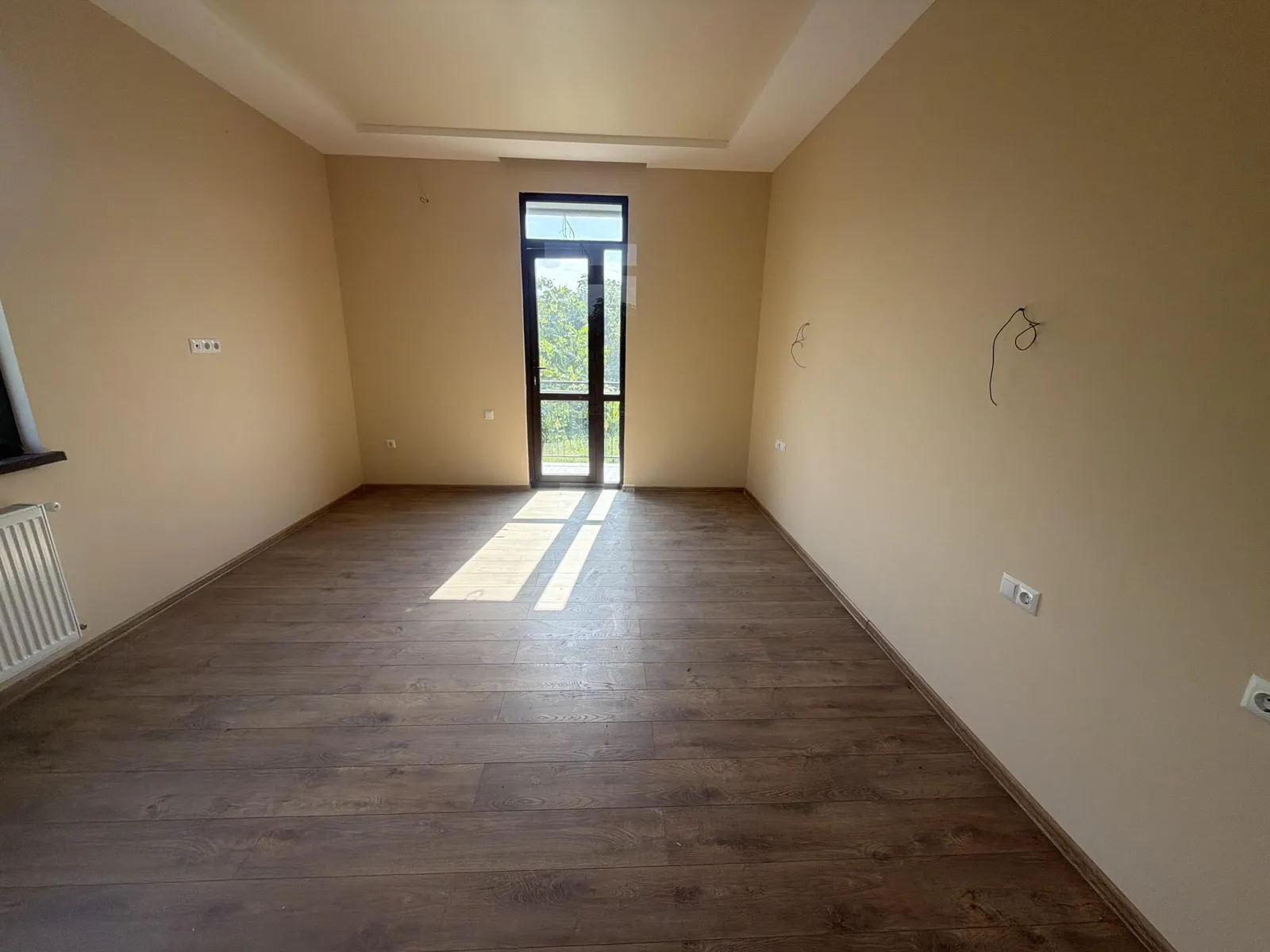 House, 5-room, 194.8 m²