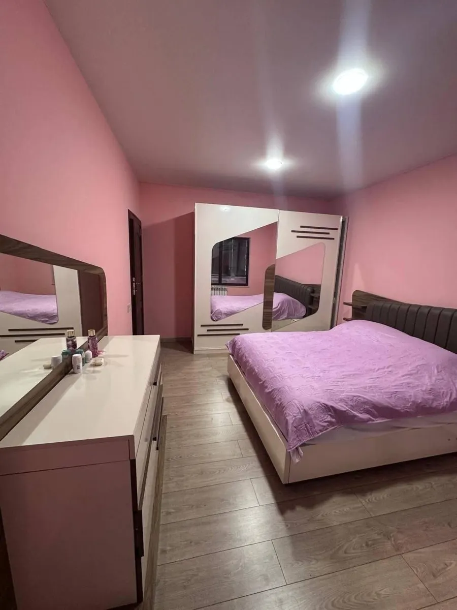 Квартира, 3-комн., 82 м²