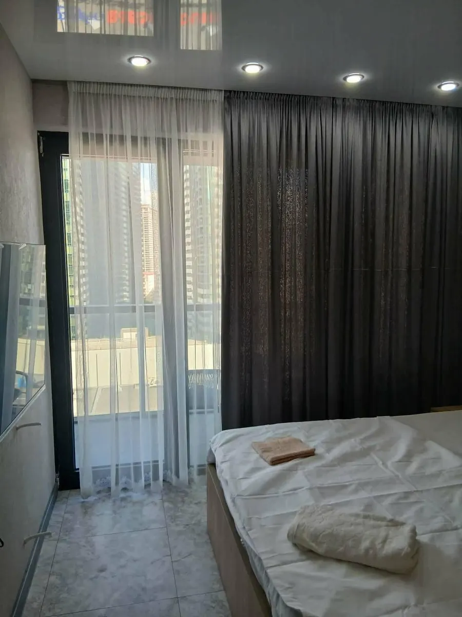 ბინა, 1-ოთახიანი, 35 მ², BlueSky Tower