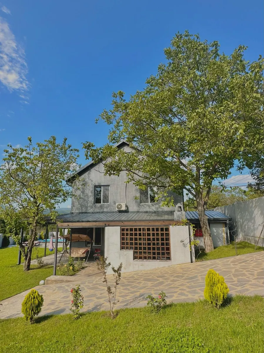 Дом, 5-комн., 290.75 м²