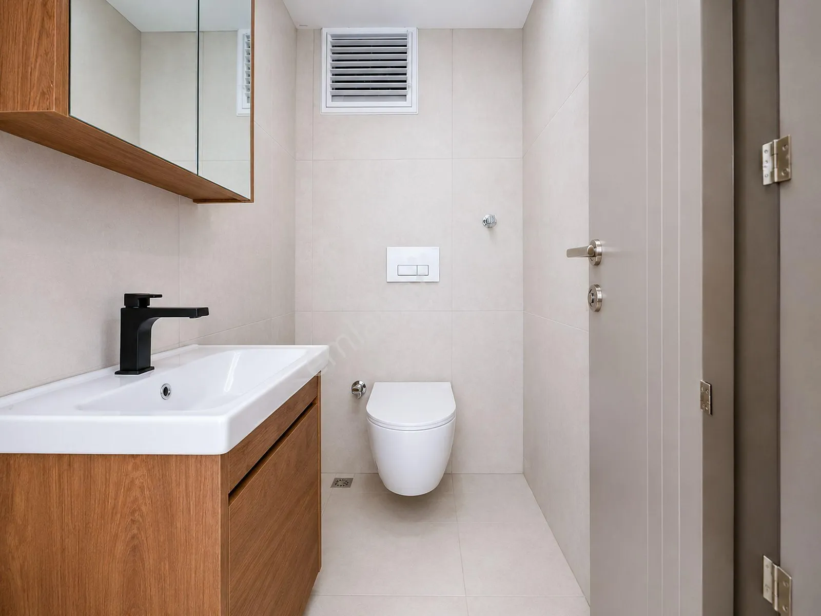 Apartment, 3-room, 100 m²