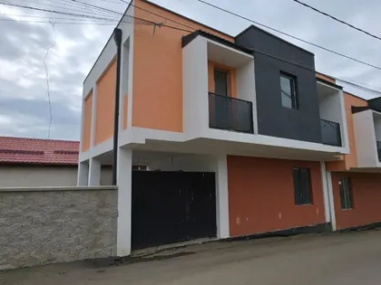 Дом, 5-комн., 170 м²