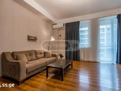 Квартира, 5-комн., 180 м²