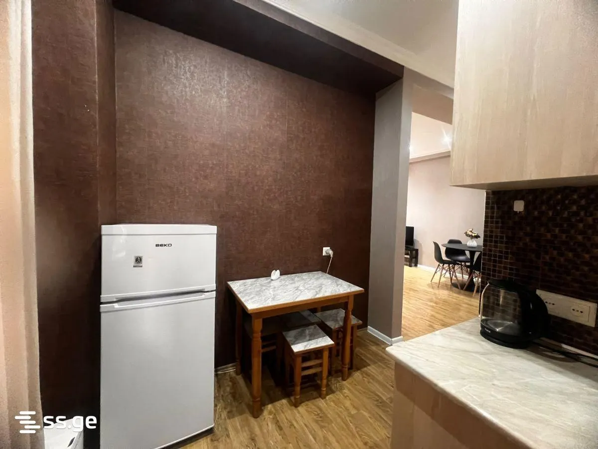 Квартира, 2-комн., 59 м²