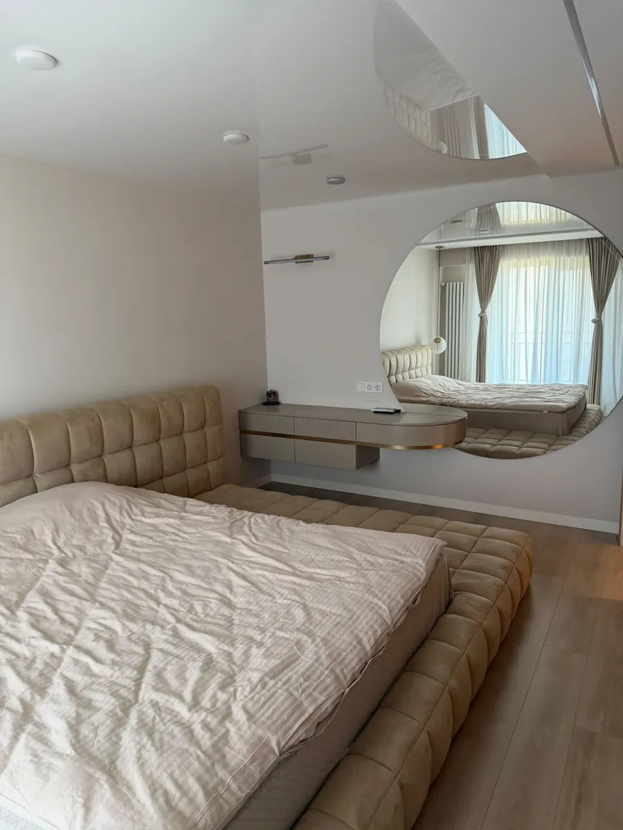 Квартира, 5-комн., 488 м²