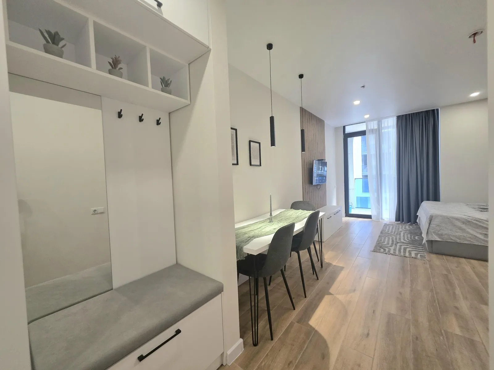 Квартира, 2-комн., 56 м²