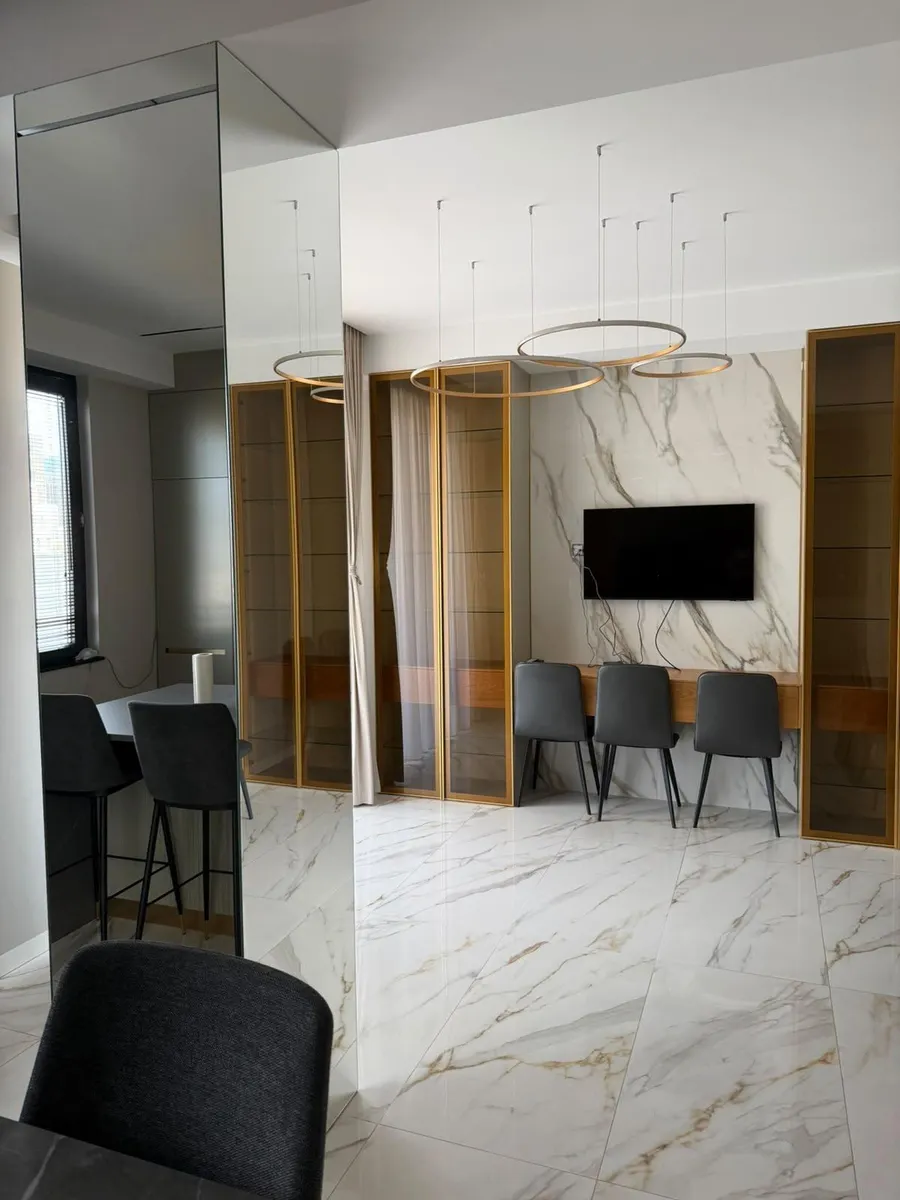 Дом, 5-комн., 488 м²