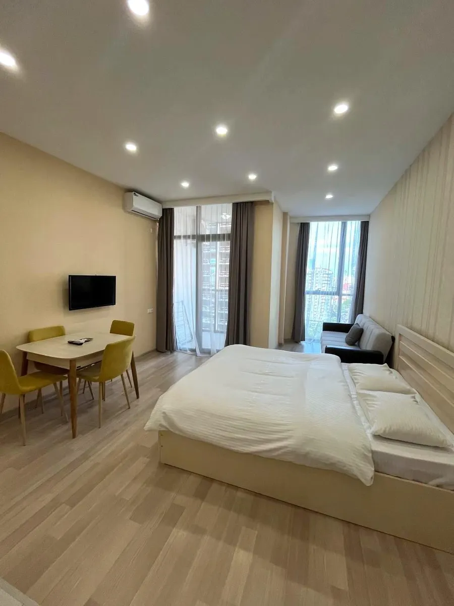 Apartment, 1-room, 33 m², New Wave
