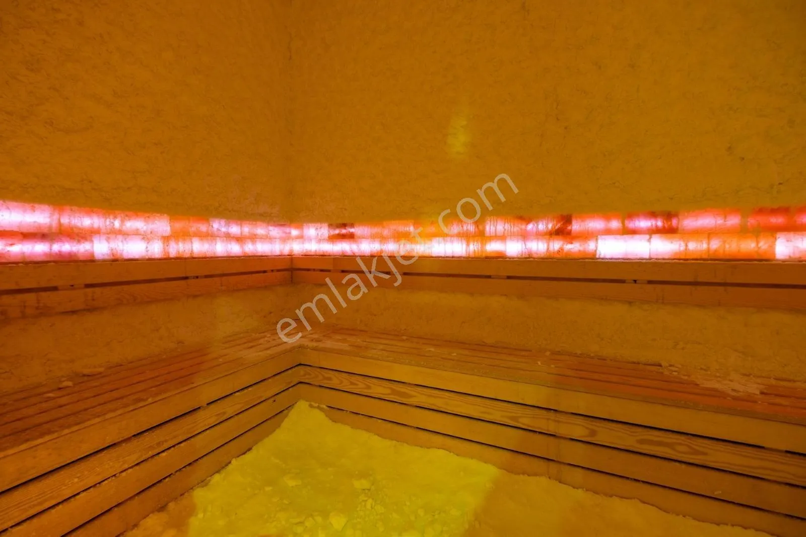 Apartment, 3-room, 110 m²