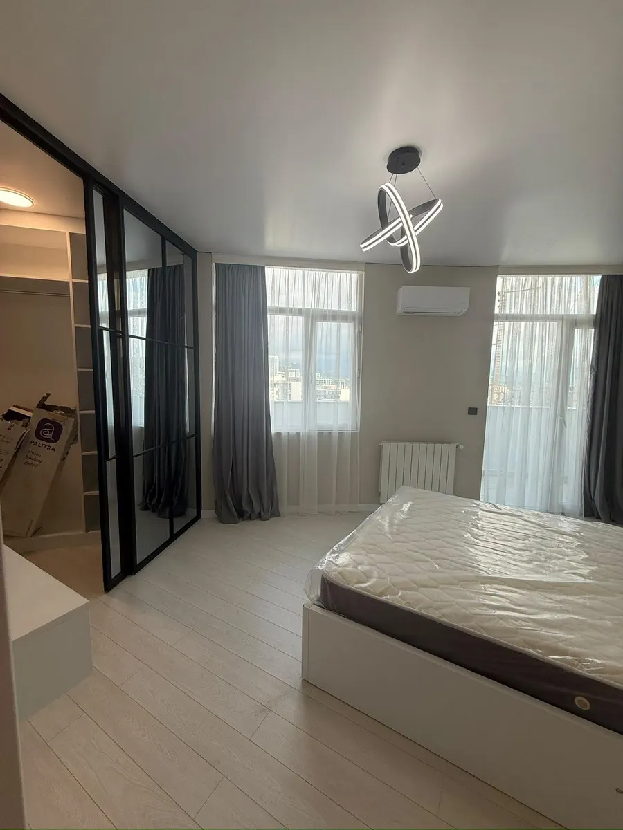 Квартира, 4-комн., 96 м², Nova 2012