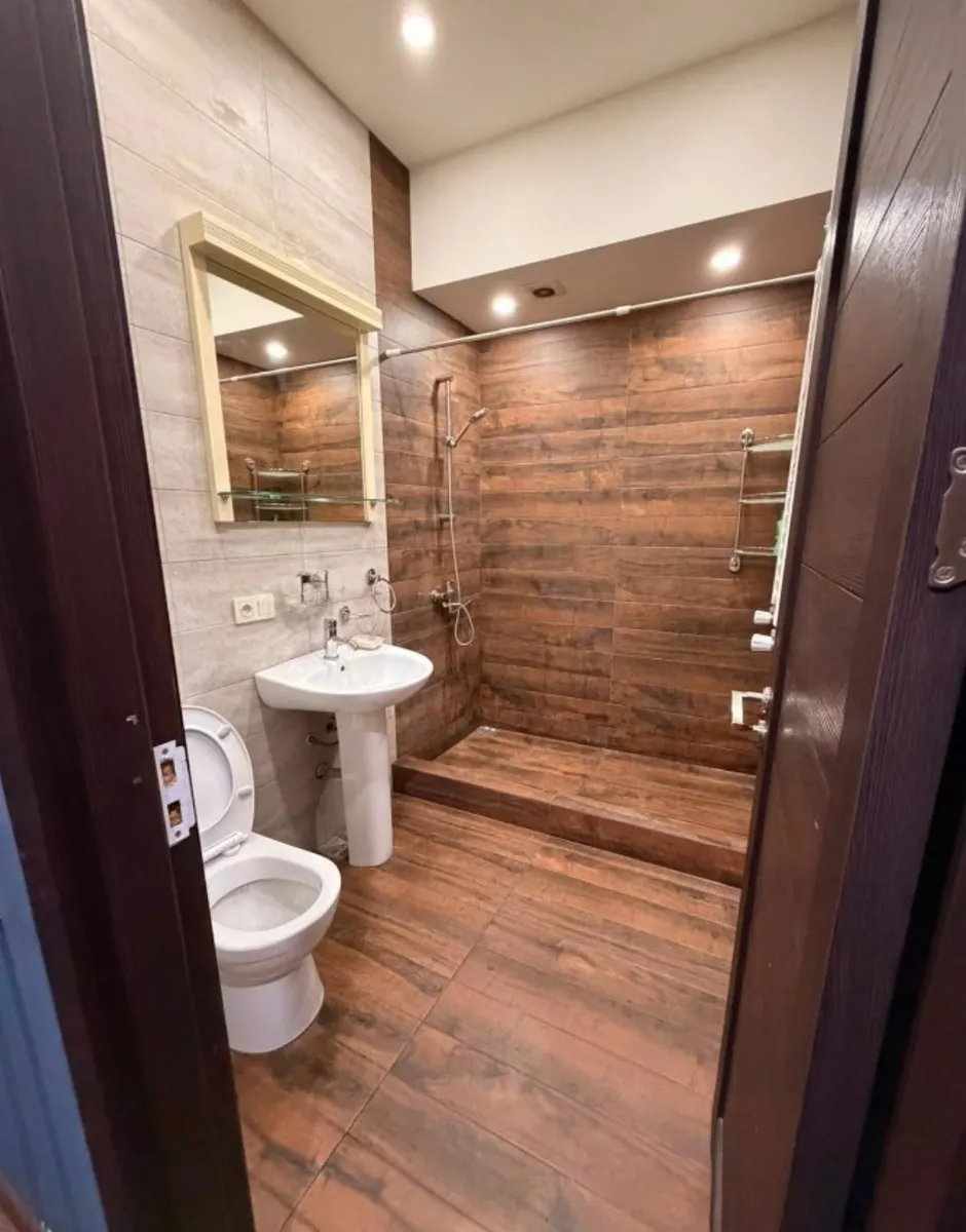 Квартира, 3-комн., 73 м²