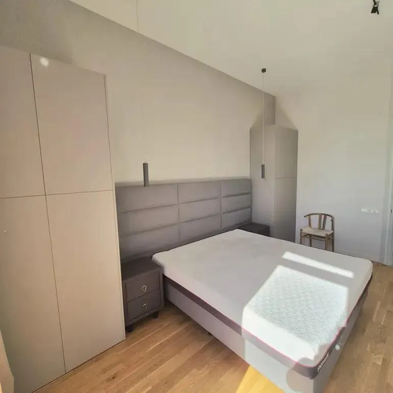 Apartment, 2-room, 57 m², AtHome39