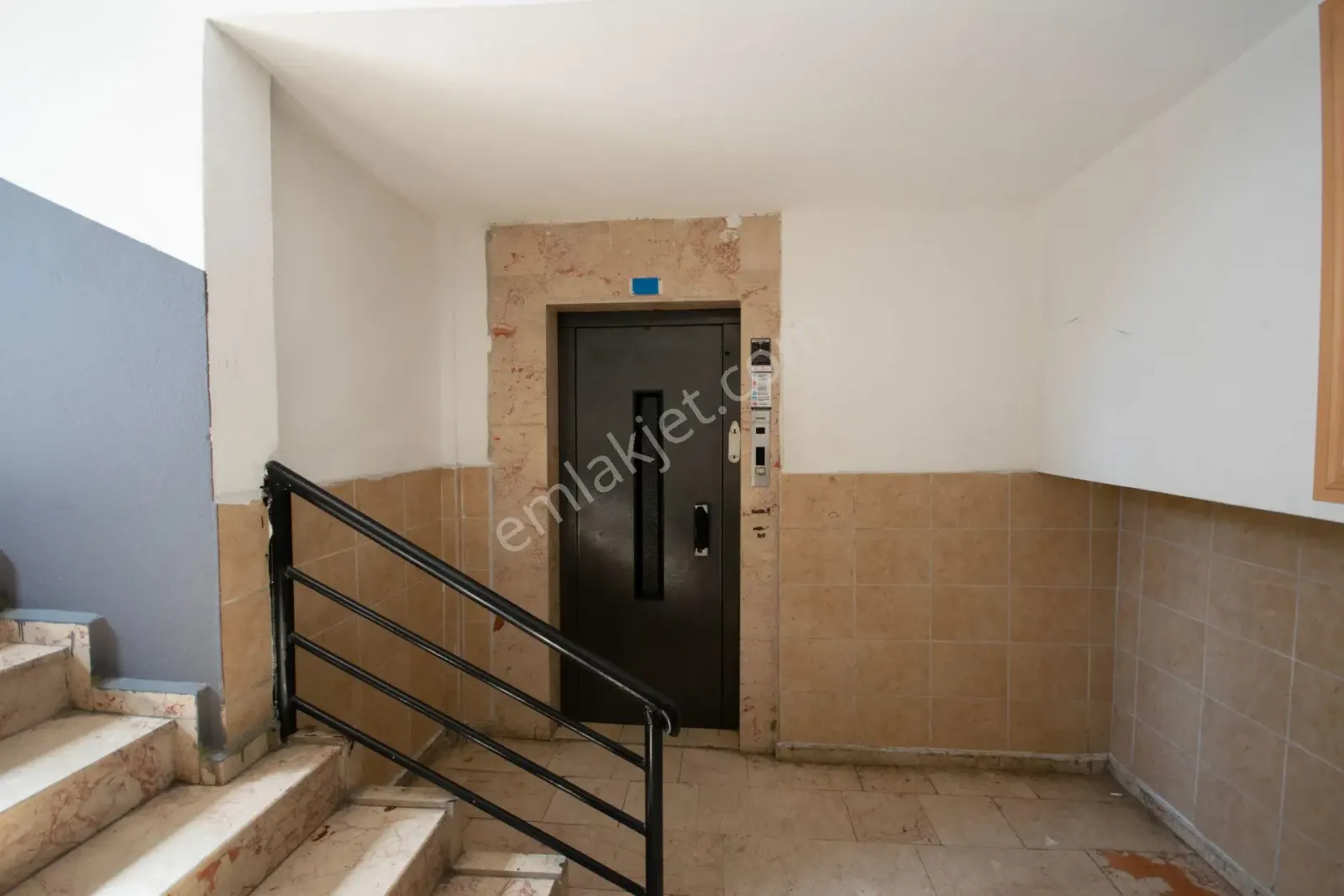 Apartment, 4-room, 118 m²