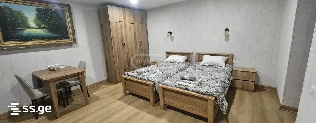 Apartment, 4-room, 85 m²