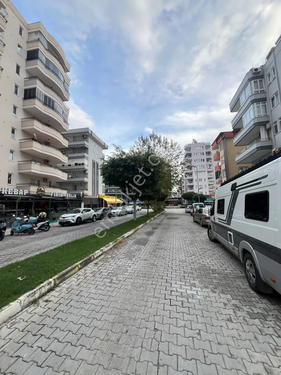 Apartment, 3-room, 115 m²