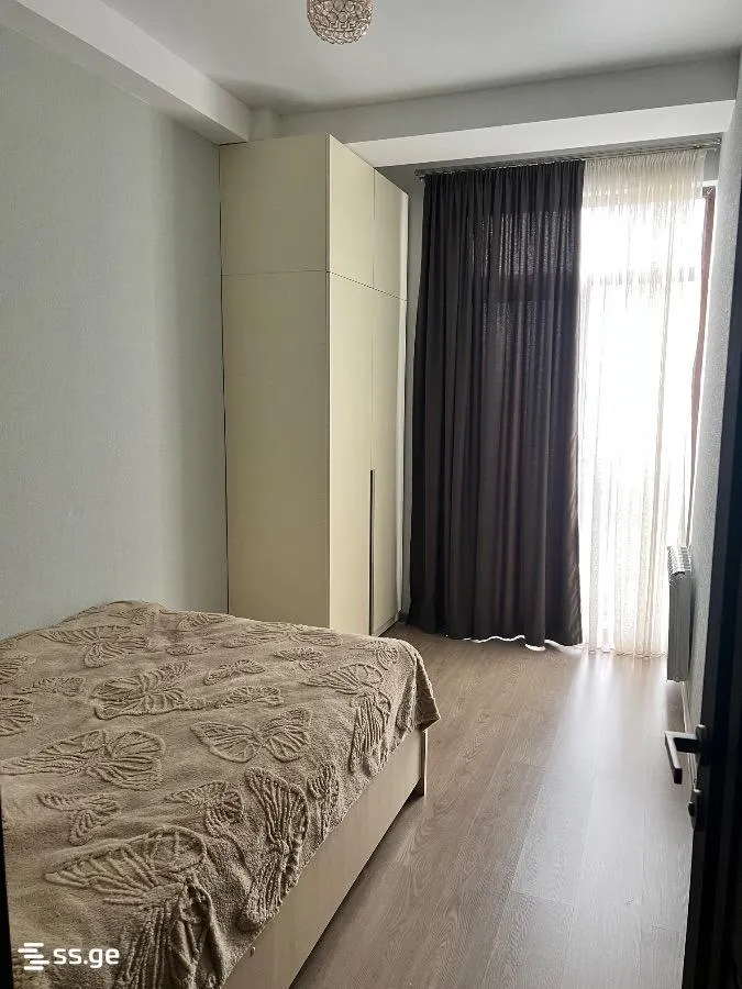 Квартира, 3-комн., 56 м²