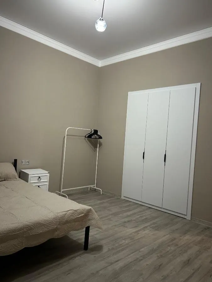 Квартира, 4-комн., 160 м²