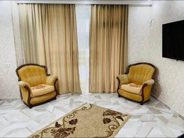 Квартира, 3-комн., 72 м²
