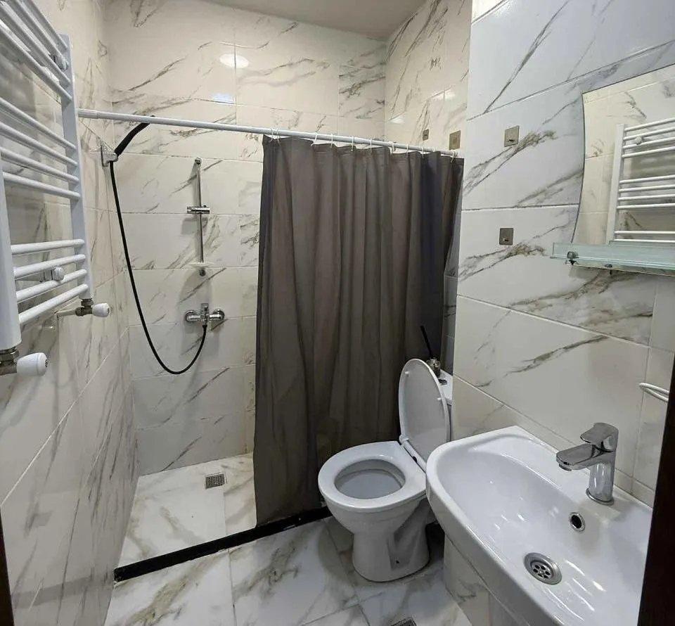 Квартира, 3-комн., 54 м², Mega City