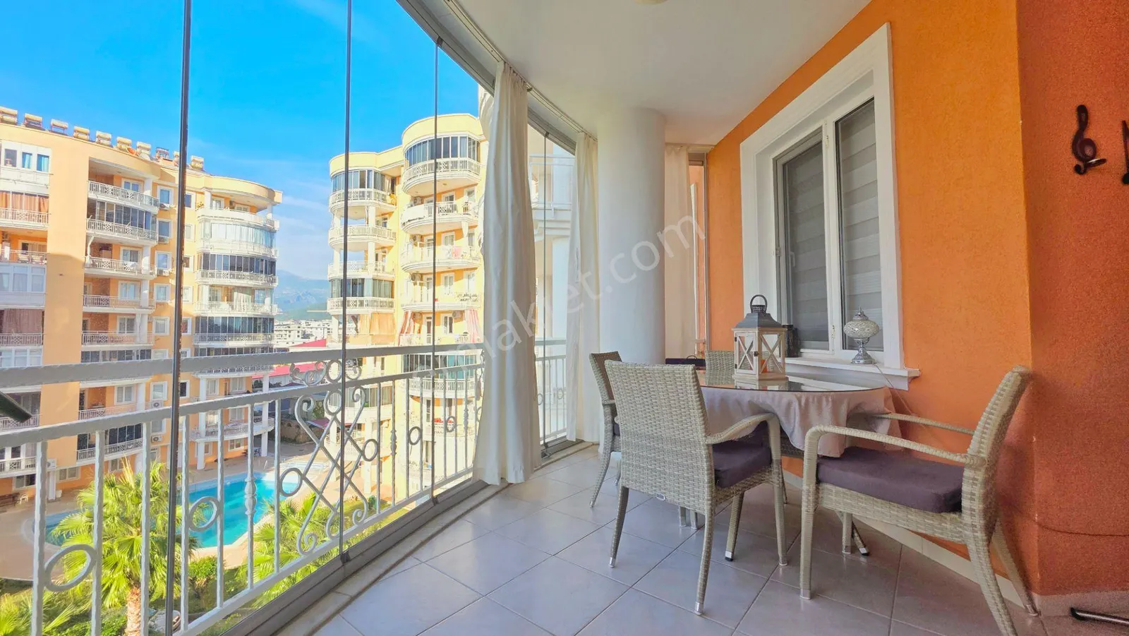 Apartment, 3-room, 110 m²