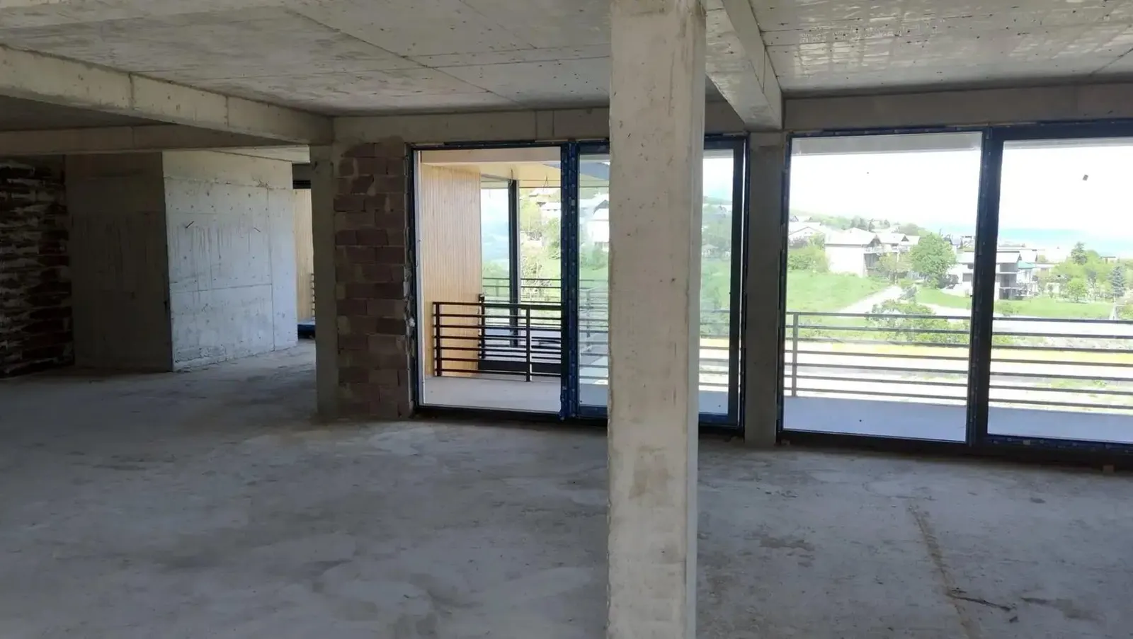 Дом, 10-комн., 700 м²