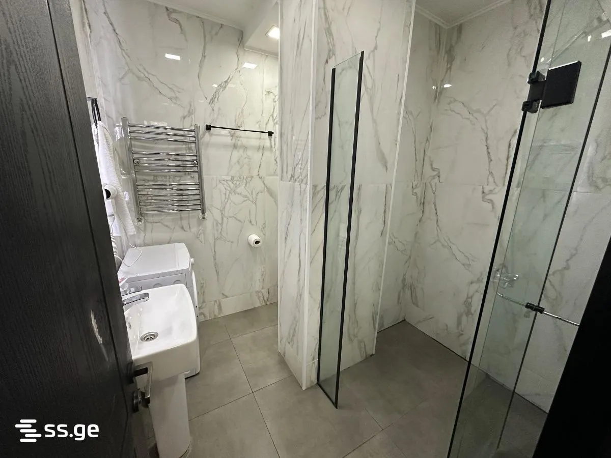Apartment, 1-room, 35 m², Skyview Tower