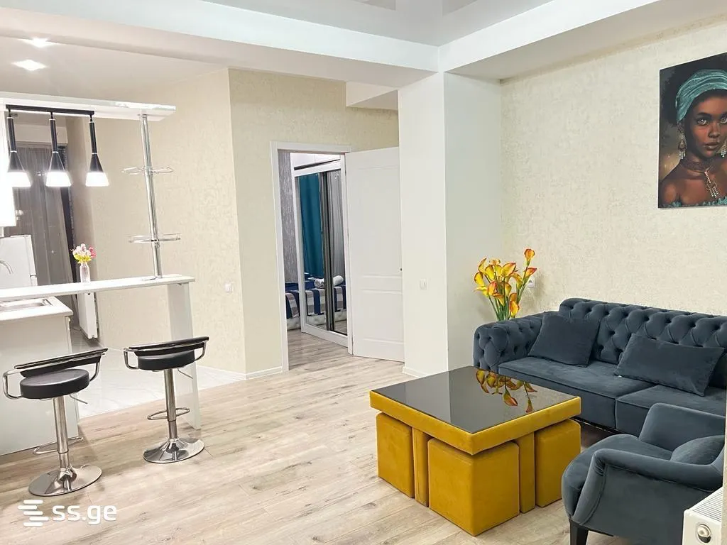 Квартира, 2-комн., 60 м²