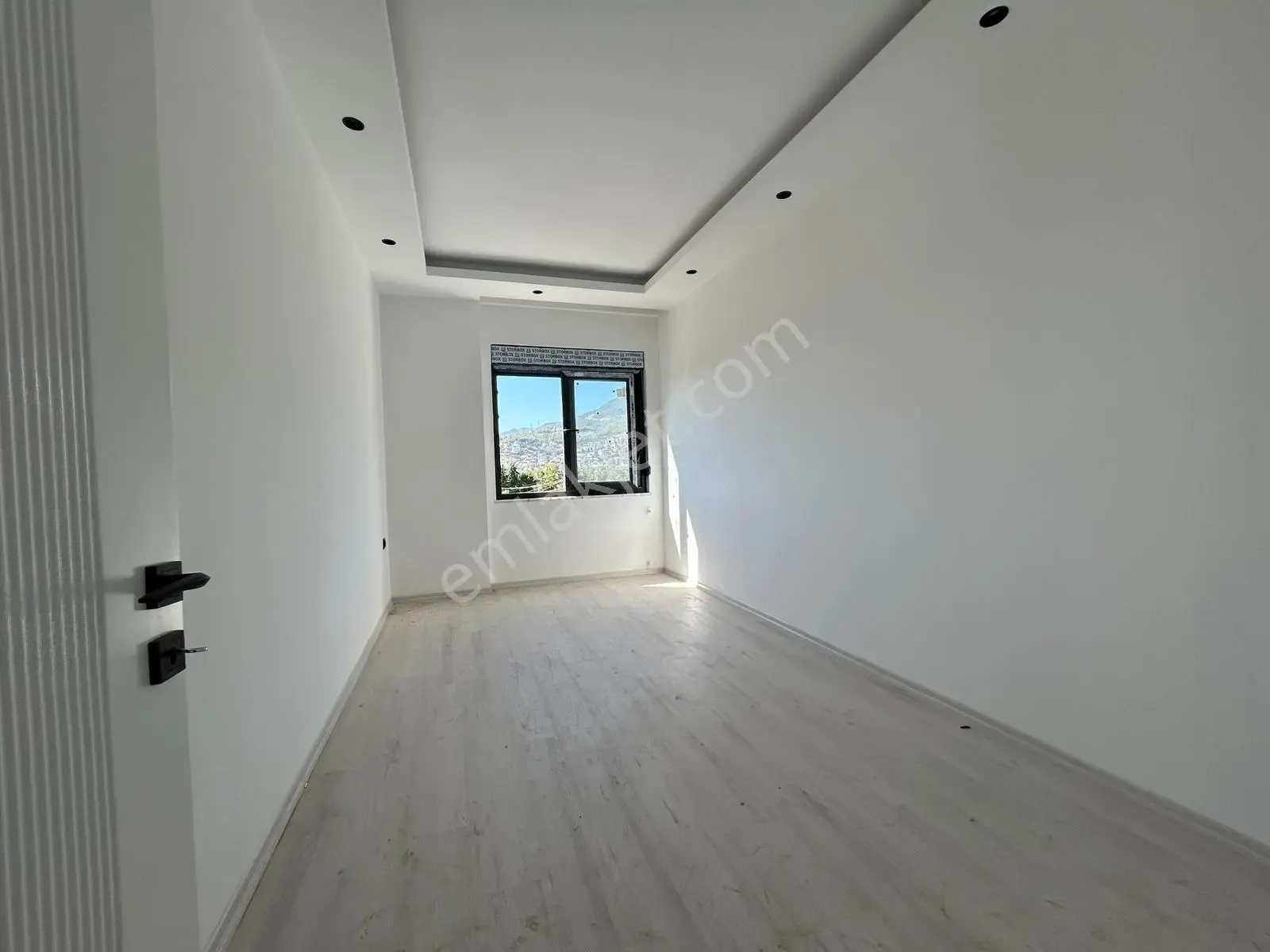 Apartment, 3-room, 95 m²