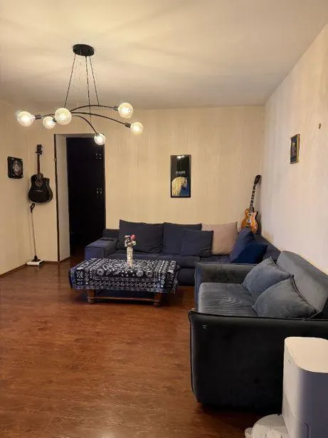 Квартира, 3-комн., 76 м²