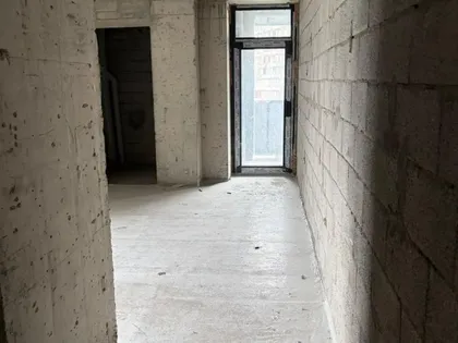 Квартира, 4-комн., 177 м²