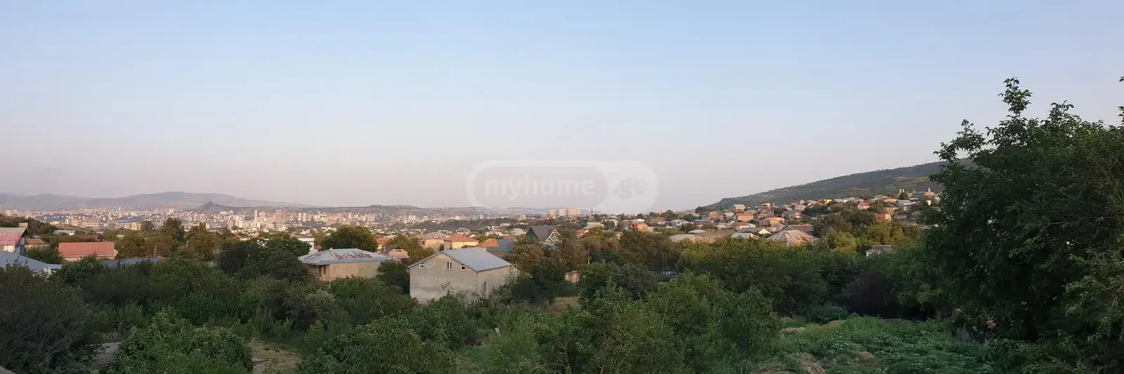 Дом, 5-комн., 300 м²