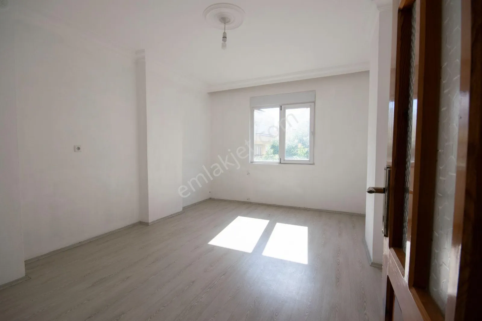 Apartment, 4-room, 118 m²