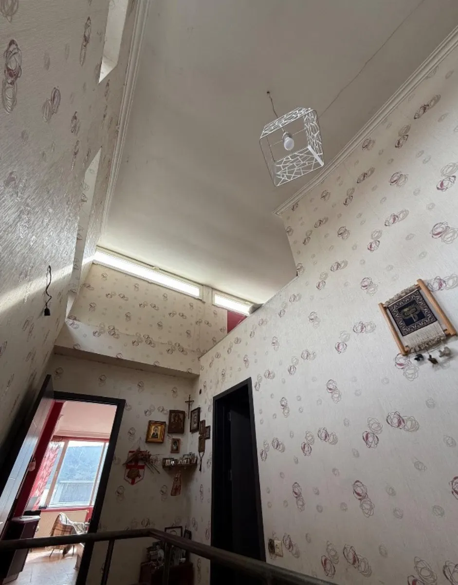 Дом, 3-комн., 145 м²