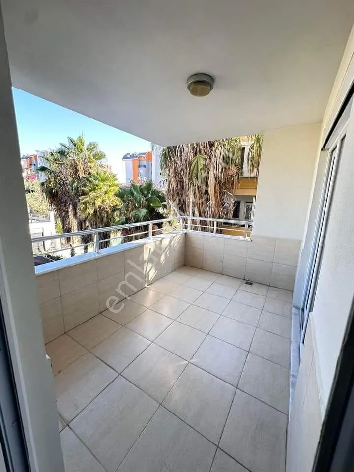 Apartment, 3-room, 120 m²