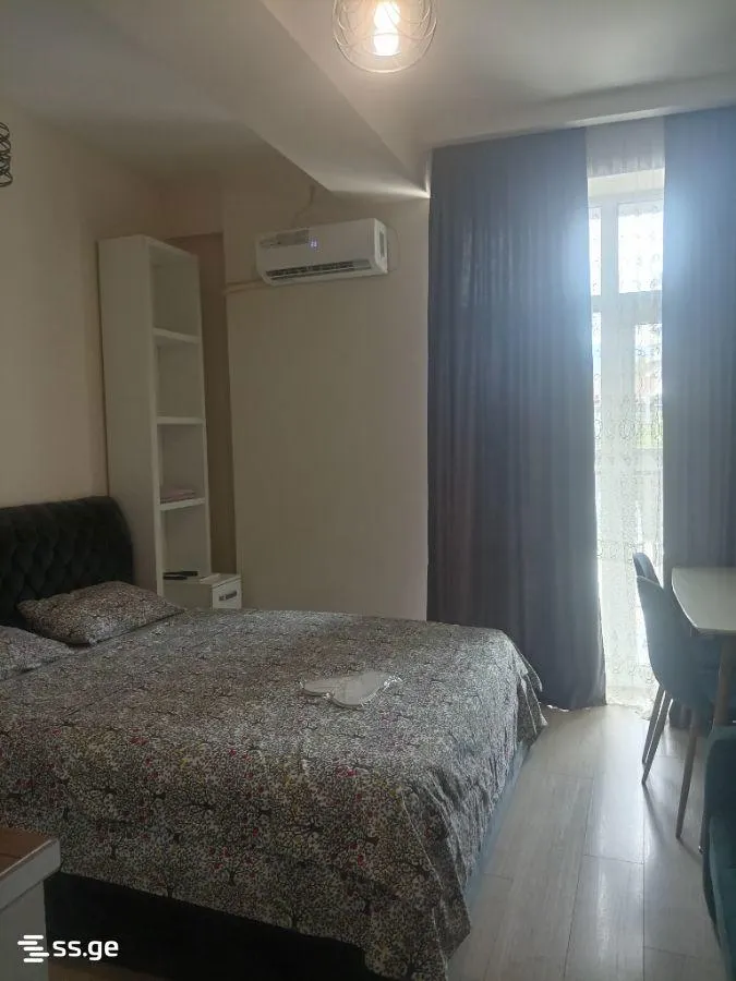 ბინა, 1-ოთახიანი, 35 მ², Pekini Plaza