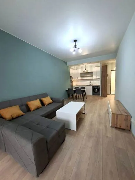 Квартира, 2-комн., 66 м²