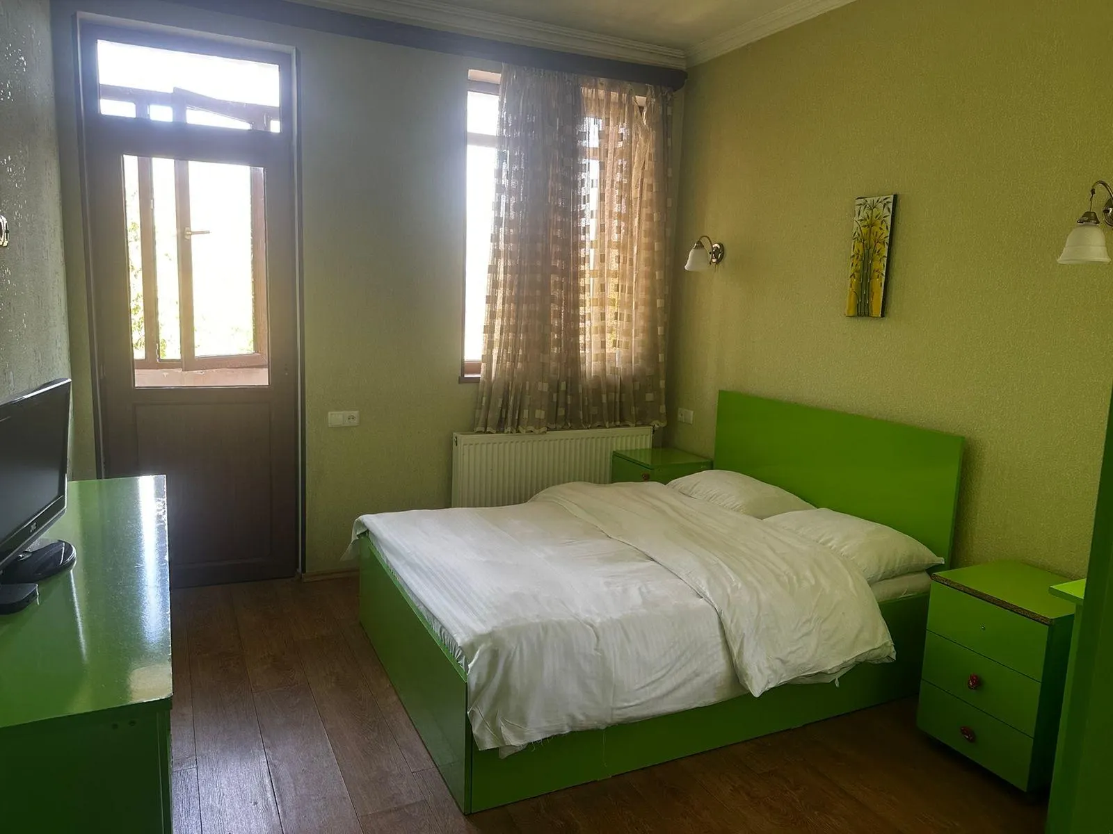 House, 6-room, 1200 m²