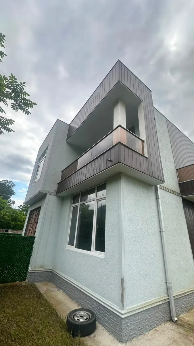 Дом, 5-комн., 266 м²