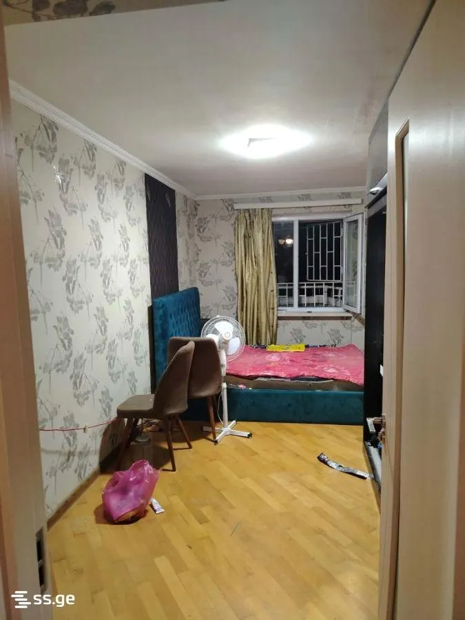 Apartment, 5-room, 100 m²