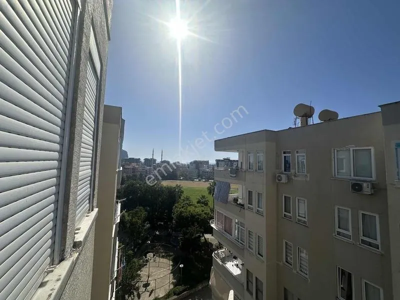 Apartment, 3-room, 115 m²