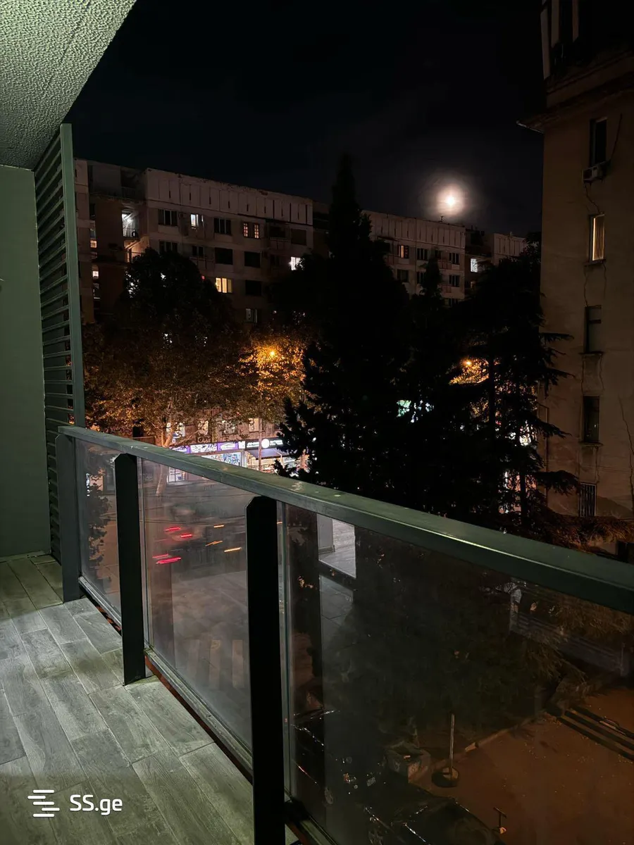 ბინა, 2-ოთახიანი, 60 მ², Pekini Plaza