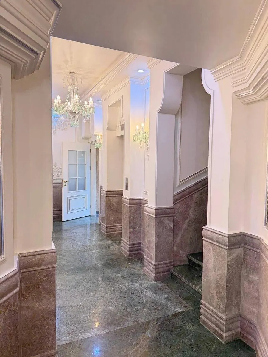 Квартира, 4-комн., 217 м²