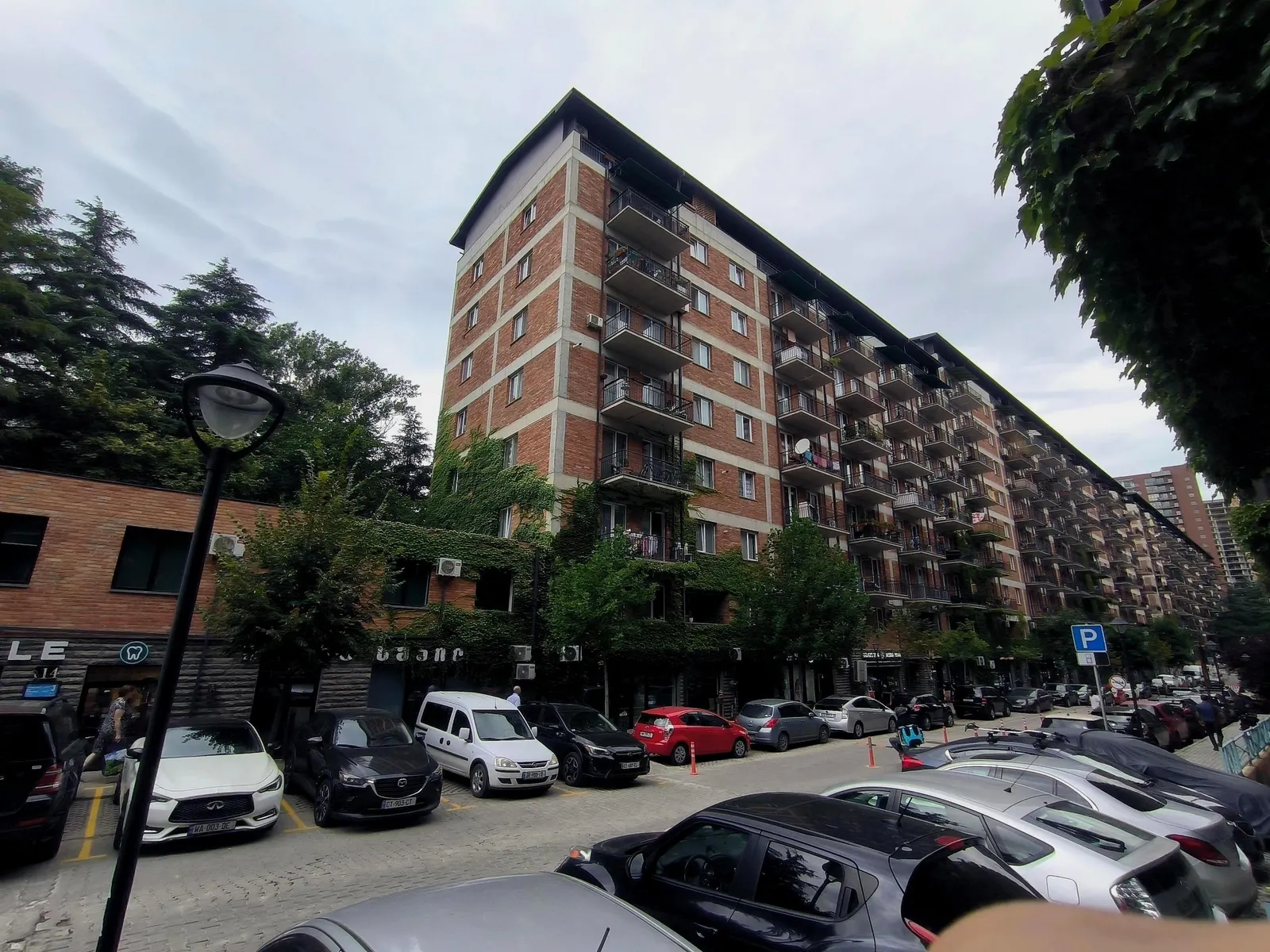 საცხოვრებელი კომპლექსი Jikia House