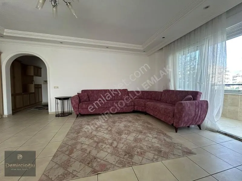 Apartment, 3-room, 120 m²