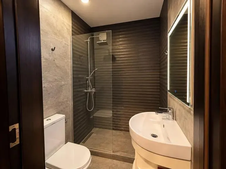 Квартира, 3-комн., 74 м², Nino Zhvania St, 47