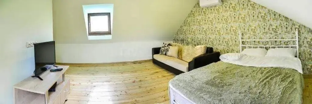 Дом, 5-комн., 180 м²