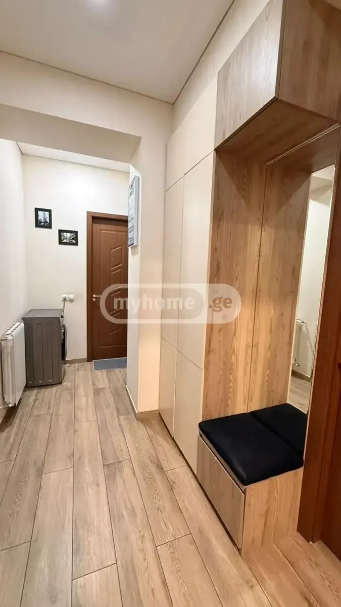 Квартира, 3-комн., 84 м², Archi Isani