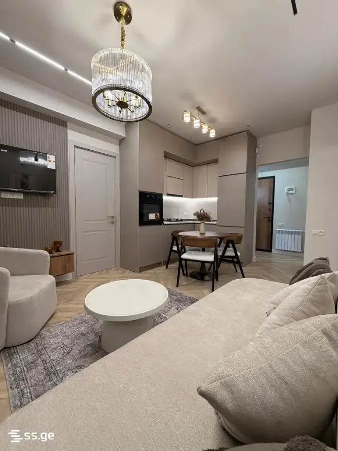 Apartment, 3-room, 65 m², High Tower