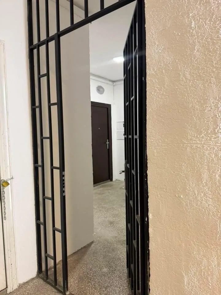 Квартира, 3-комн., 56 м²